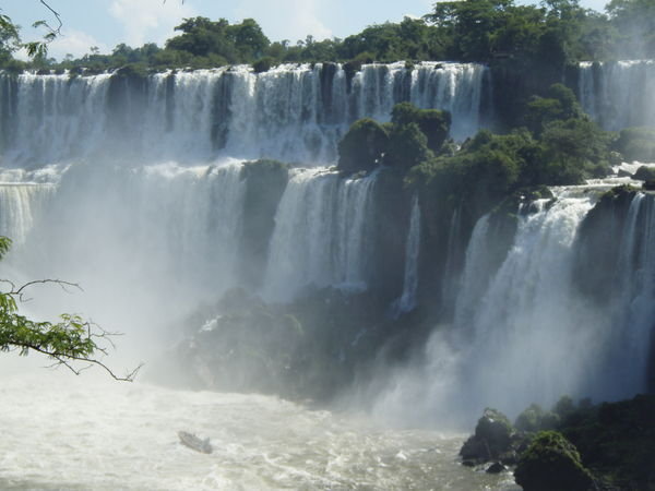 the falls (argentina side)