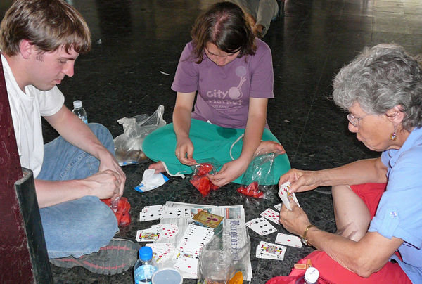 Rummy in the railway station