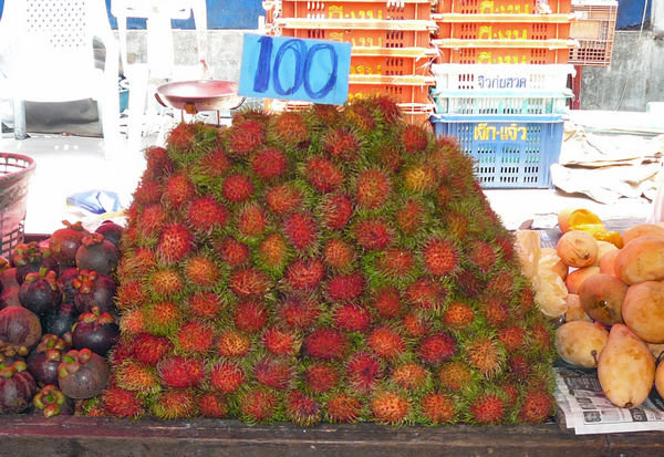 Rambutans and other fruit