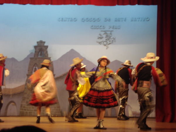 Tradtional Cuzcon dancing
