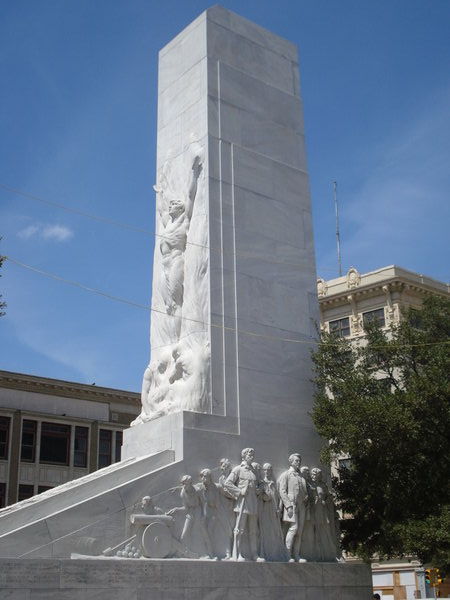 Alamo memorial