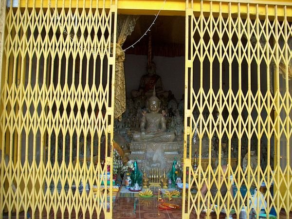 Boat Wat Shrine