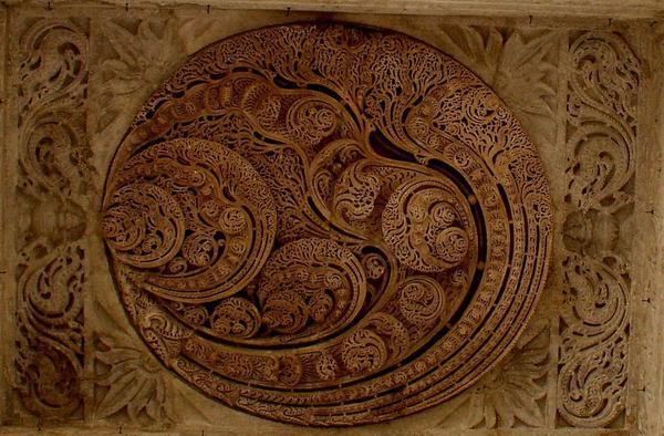 Intricate ceiling carving, Ranakpur 