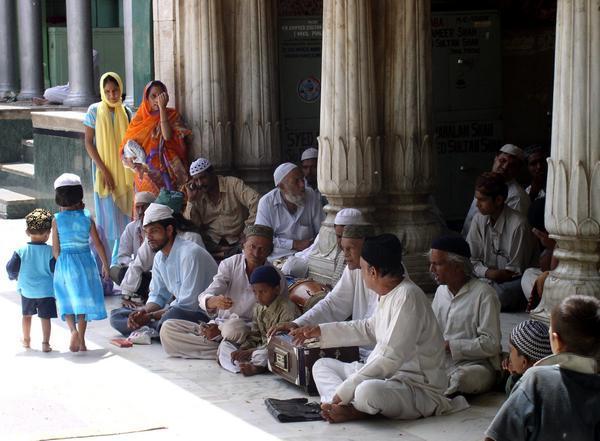 Group of musicians chanting religious hymns, Dargah of Khwaja Mu'inuddin Chisti, Ajmer