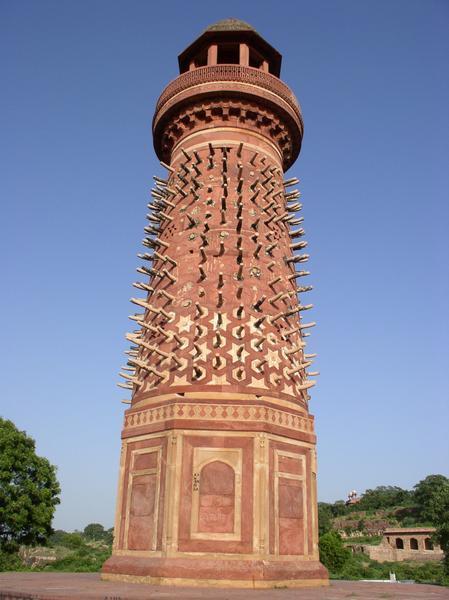 Spiky guard tower outside the fort, Fetahpur Sikri