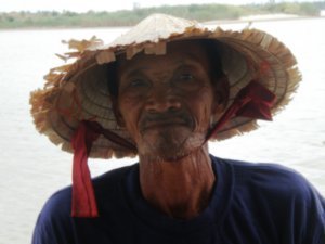 a fisherman of Hoi An