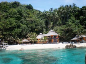 Apo Island Beach Resort -pristine beauty