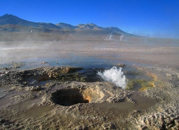 The Geothermic Geyser Field