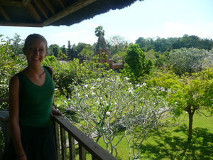 Laura at Mengwi Temple