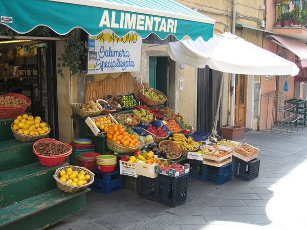 Roma Street, great little market