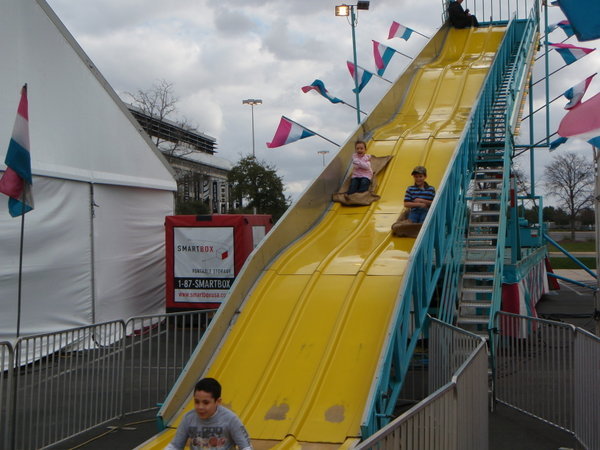 Mega slide