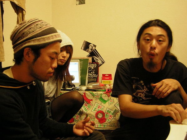 Kotaro (right), Nobu (female) and friend!