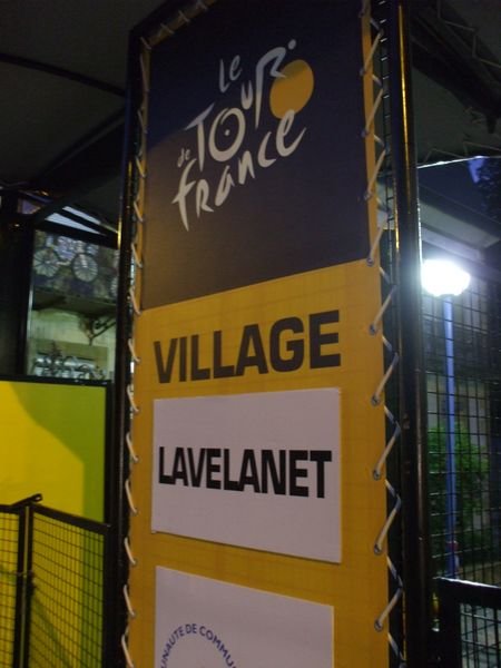 Lavelanet transformed by signs