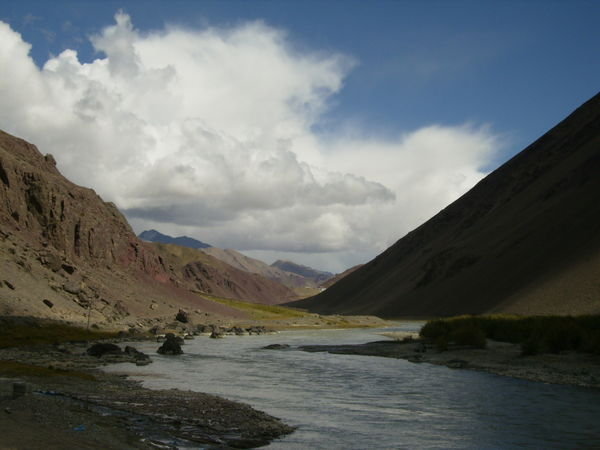 Indus river on the Tso Moriri route