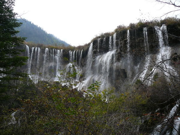 Jiuzhaigou - Nuorilang waterfall