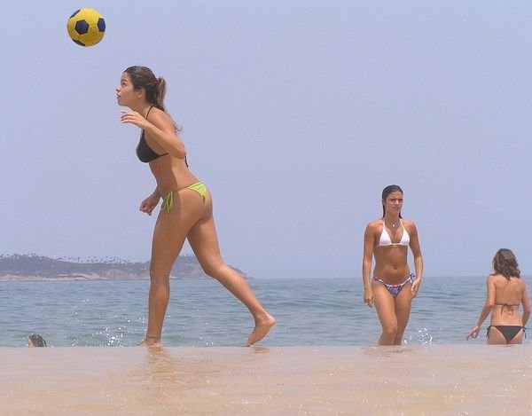 The perfect bodies of Ipanema
