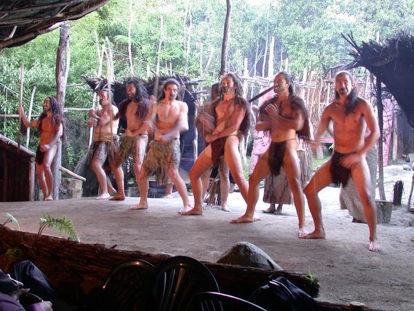 Maori song and dance