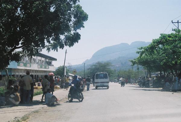 The Maliana marketplace