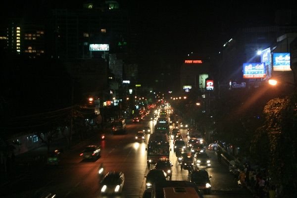 Nighttime traffic at Phetchaburi Road