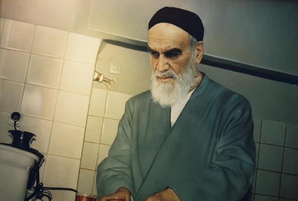 Tea with Khomeini