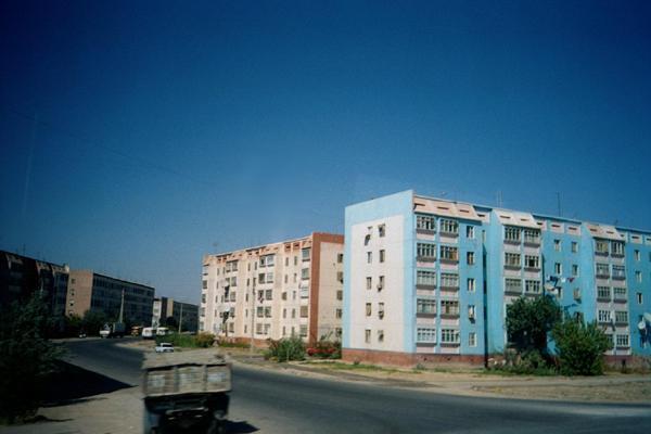 More apartment blocks in Mary