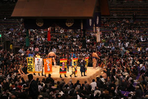 Kensho banners at Dejima (MW2) vs. Kaio (OzW)