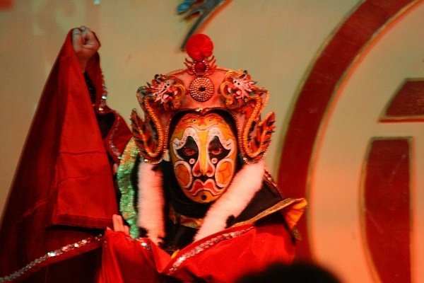 Masked performer, Beijing Opera