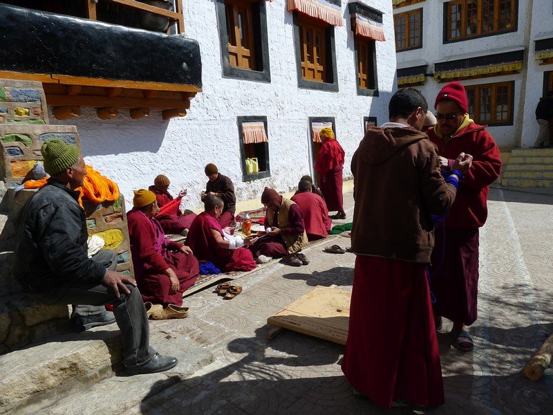 Monks outside Sankar goempa