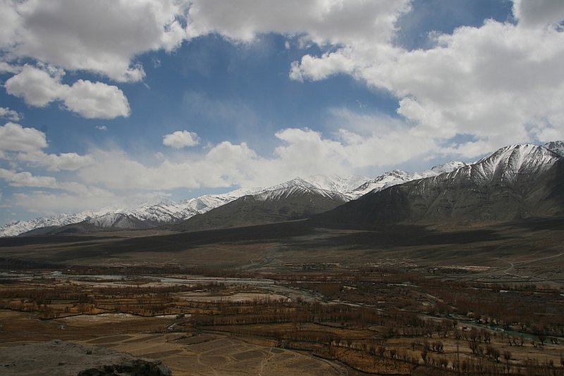 Looking toward the Karakorum range