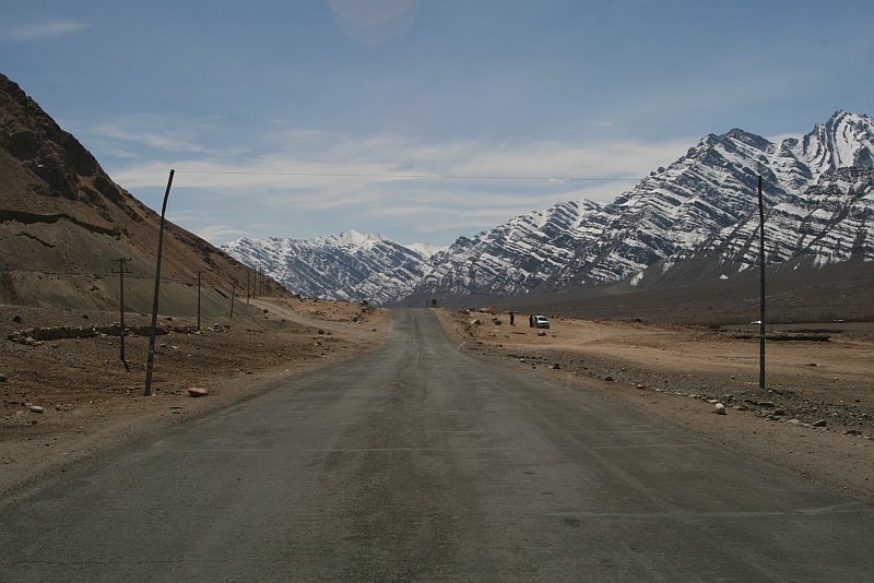 The eastern highway out of Leh toward Hemis and Pangong Tso