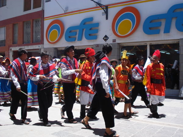 Parade in one of the calles peatonales. 