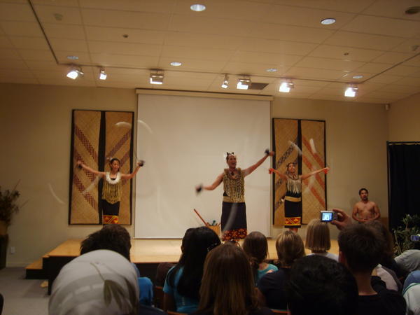 Maori Cultural Performance- Auckland Museum