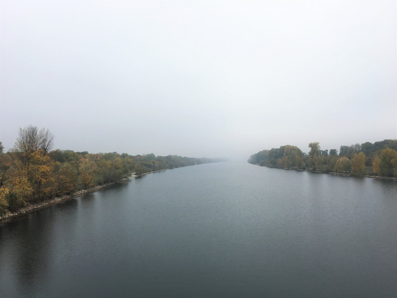 Looking north, mid-Donau