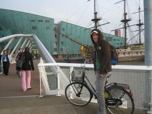 me, museum, pirate ship