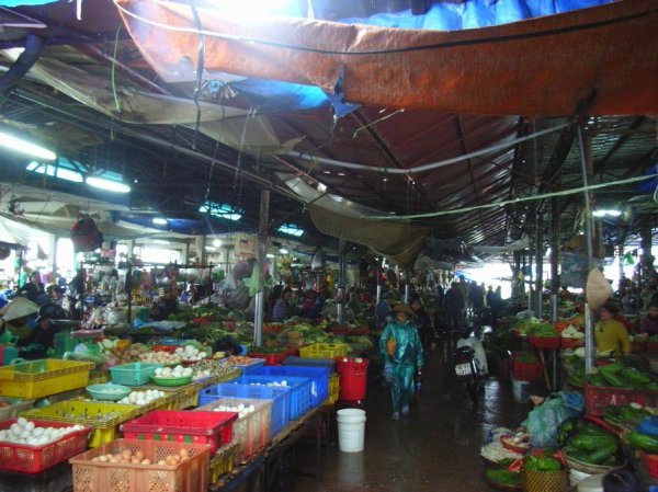 Hoi An market place