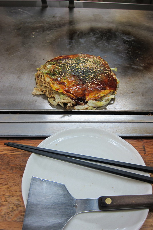 Hiroshima style Okonomiyaki and tools
