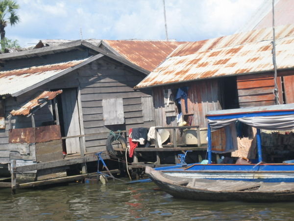 Lake Tonle Sap Water World