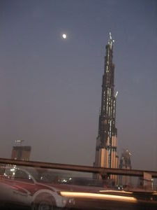 Tallest free standing structure in the world