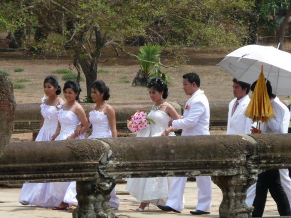 fotos de mariage dans les temples de Angkor