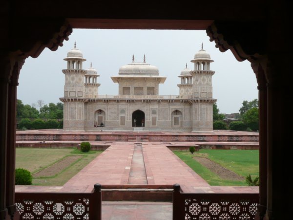 La tombe de Itmad-Ud-Daulah a Agra