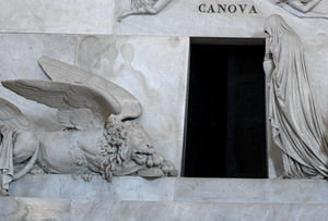 Canova Monument 