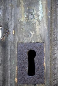 Keyhole and the Letter "B"
