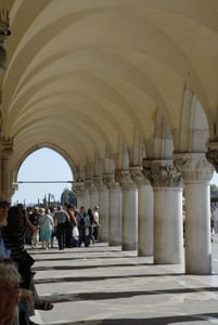 Archway along Ducale Palace