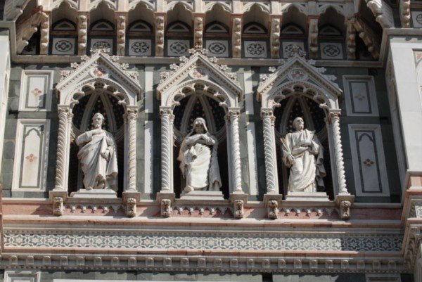 Statues of the Duomo facade