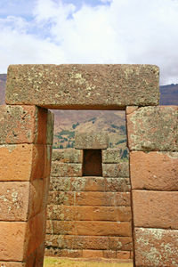 Pisac doorway