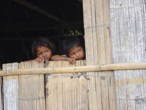 Kichwa Kids in El Oriente