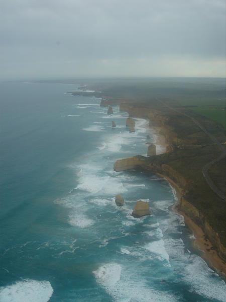 the 12 apostles on the great ocean road