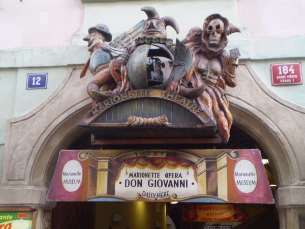 Don Giovanni Marionette Show!