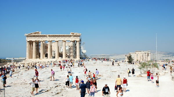 The barren Acropolis