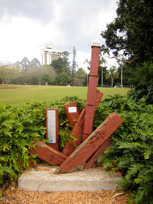 Flood Markers in the Botanic Gardens